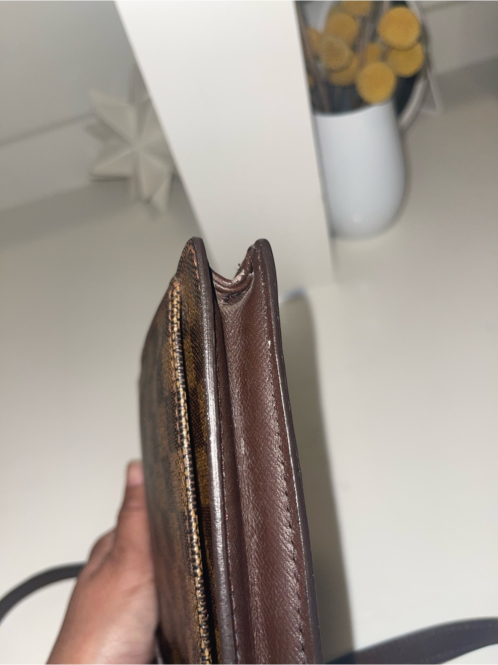 Authentic Vintage Louis Vuitton Damier Ebene Brown Crossbody Gold Hardware Snap - Picture 16 of 16